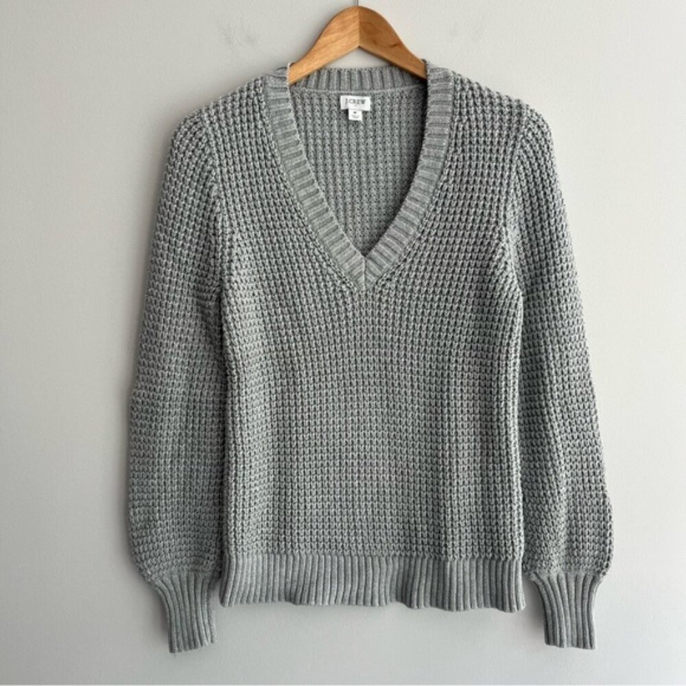 J. Crew Textured Gray V-Neck Sweater Medium